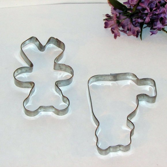 $5 ADD ON - 2 Metal Cookie Cutters Teddy Bear Baby Shower Kid's Party Baking - Picture 3 of 3